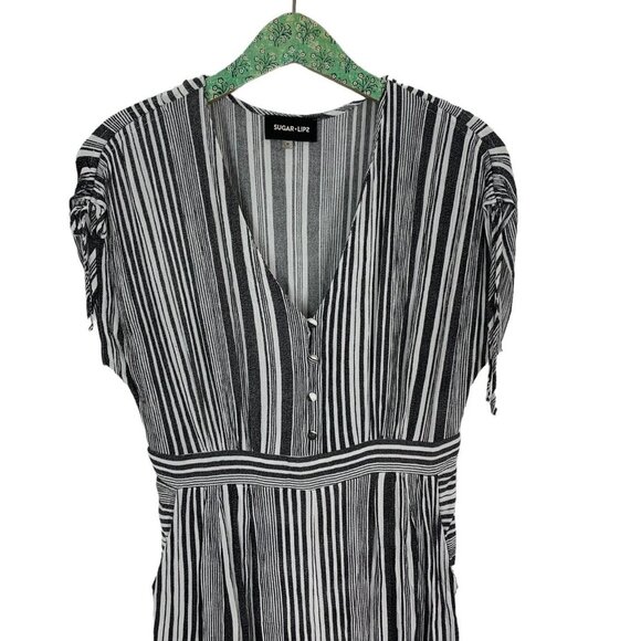 Sugar Lips Jumpsuit Medium Gray White Sleeveless Trendy Minimalist - Picture 2 of 6